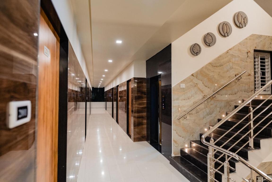 Hotel Ayodhya Virpur Exterior foto